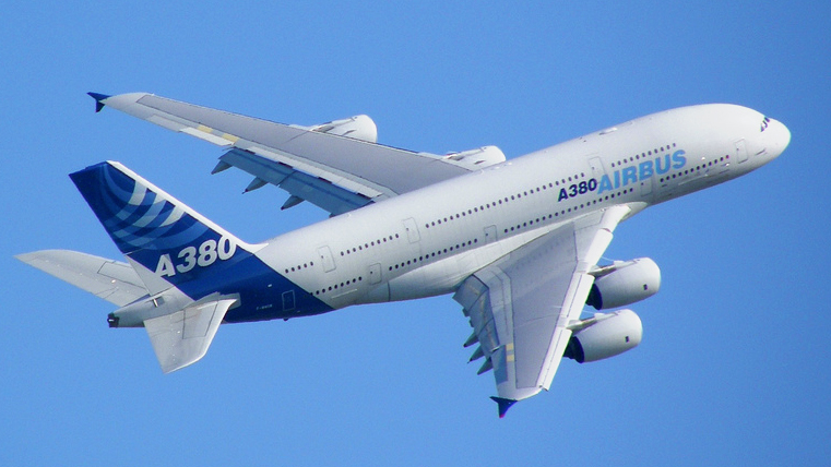 Acxiom makes CRM fly at Heathrow Airport